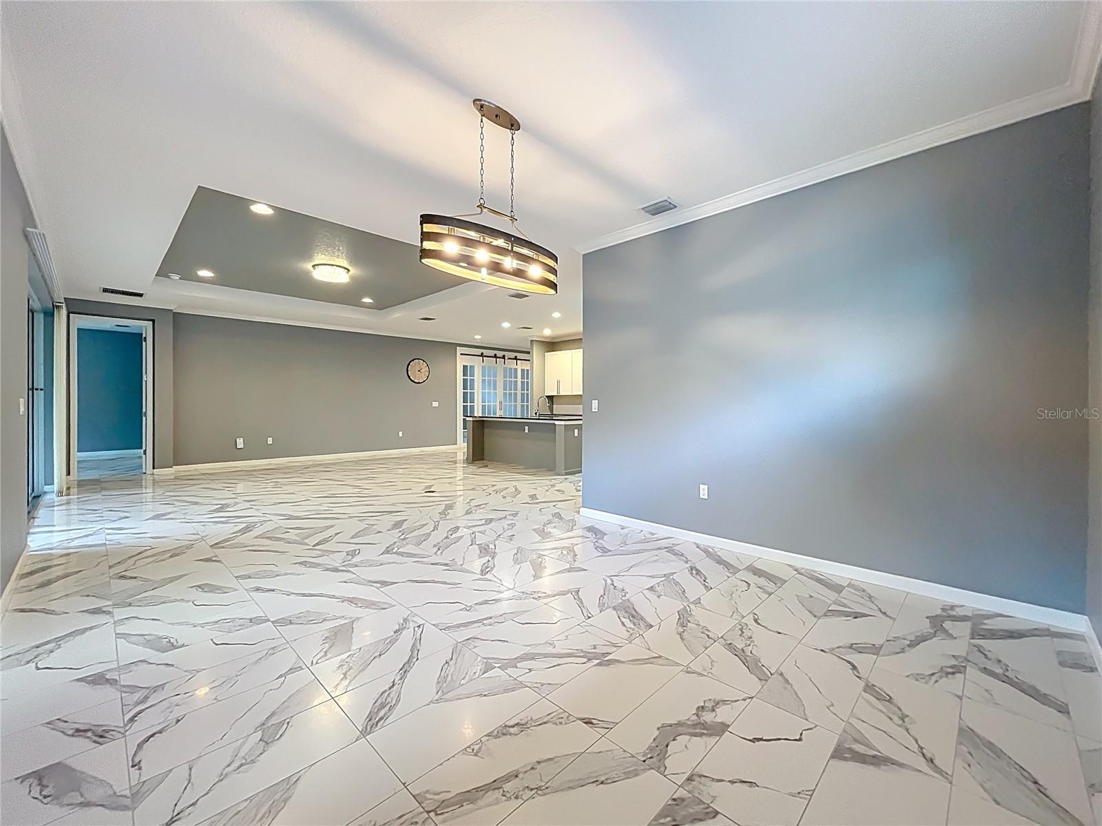 Image 31 of 91 For 295 Northcote Court