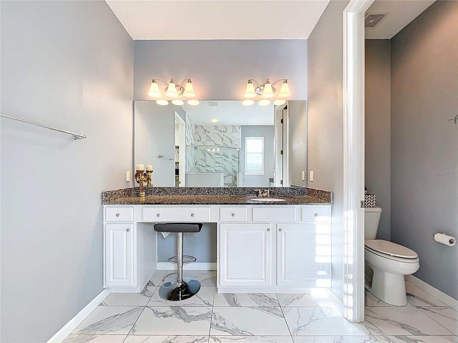 Image 44 of 91 For 295 Northcote Court