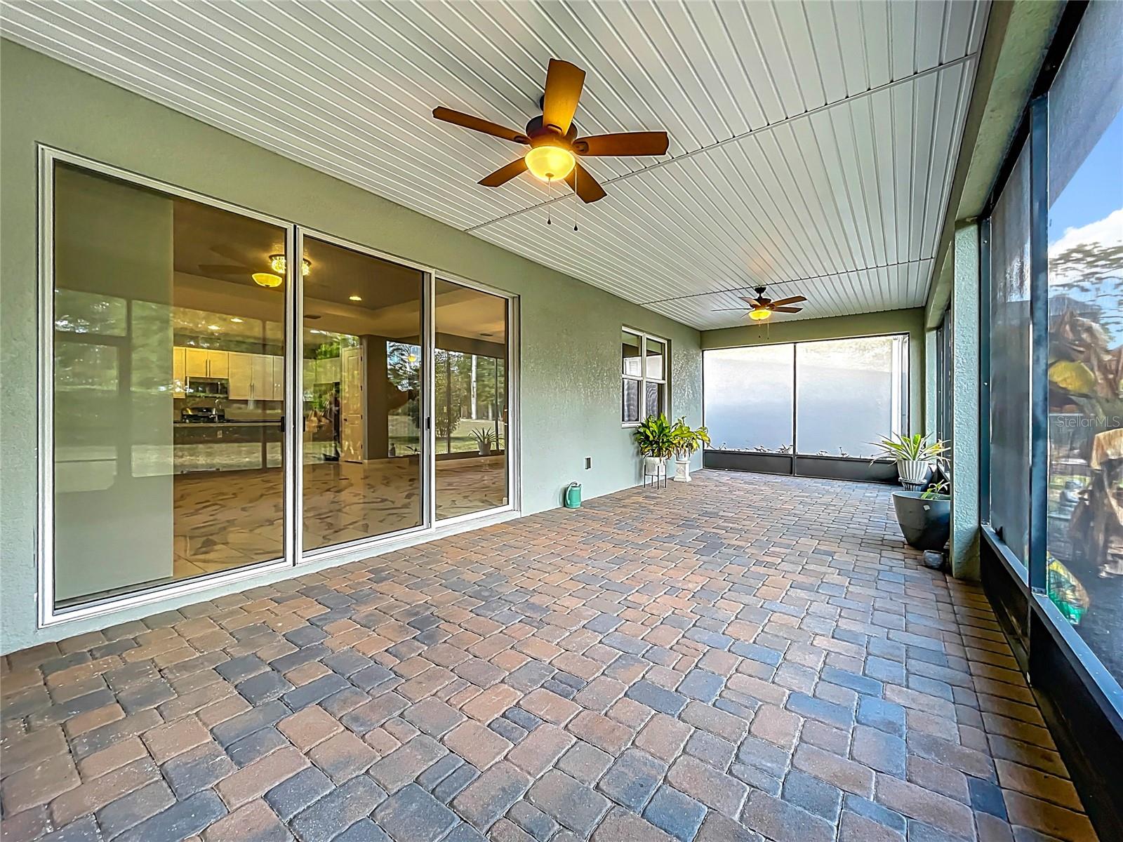 Image 57 of 91 For 295 Northcote Court