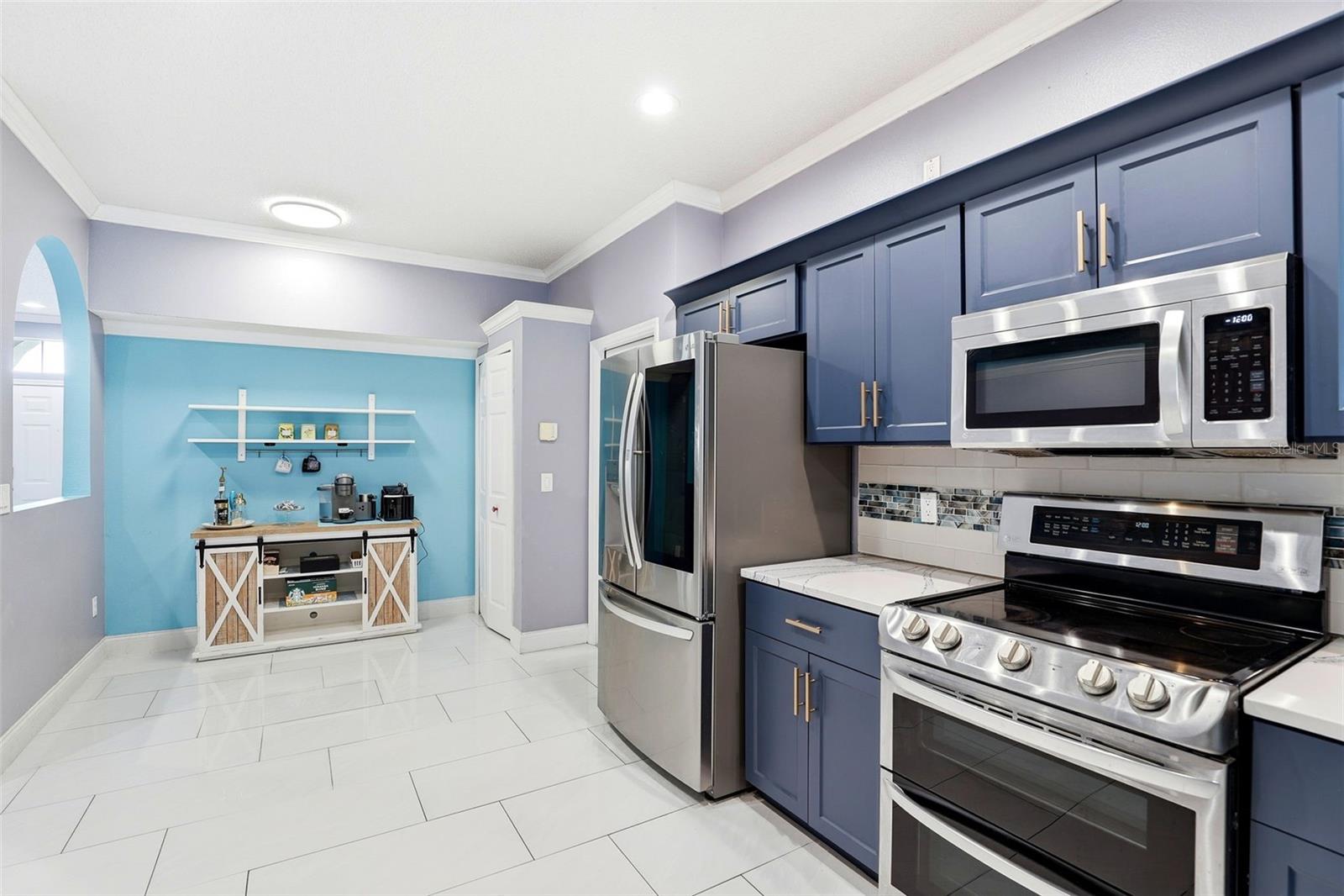 Image 12 of 49 For 2424 Stone Cross Circle