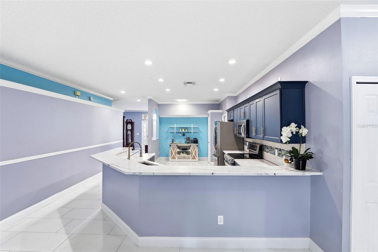 Image 14 of 49 For 2424 Stone Cross Circle