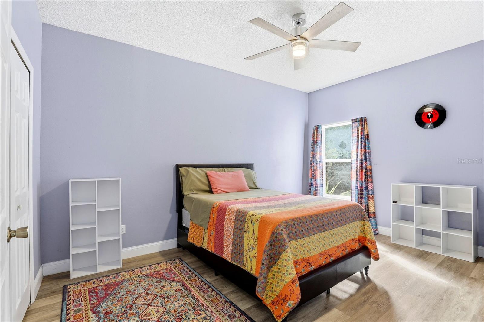 Image 27 of 49 For 2424 Stone Cross Circle