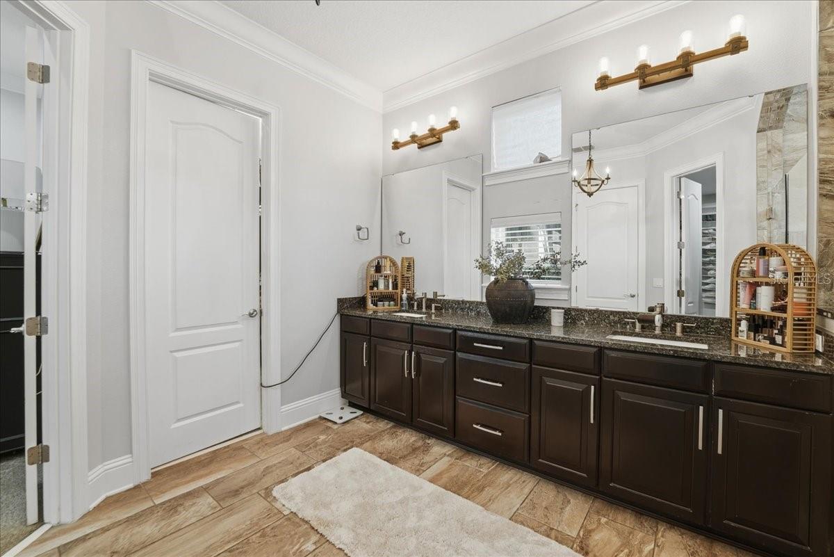 Image 25 of 62 For 13790 Heaney Avenue