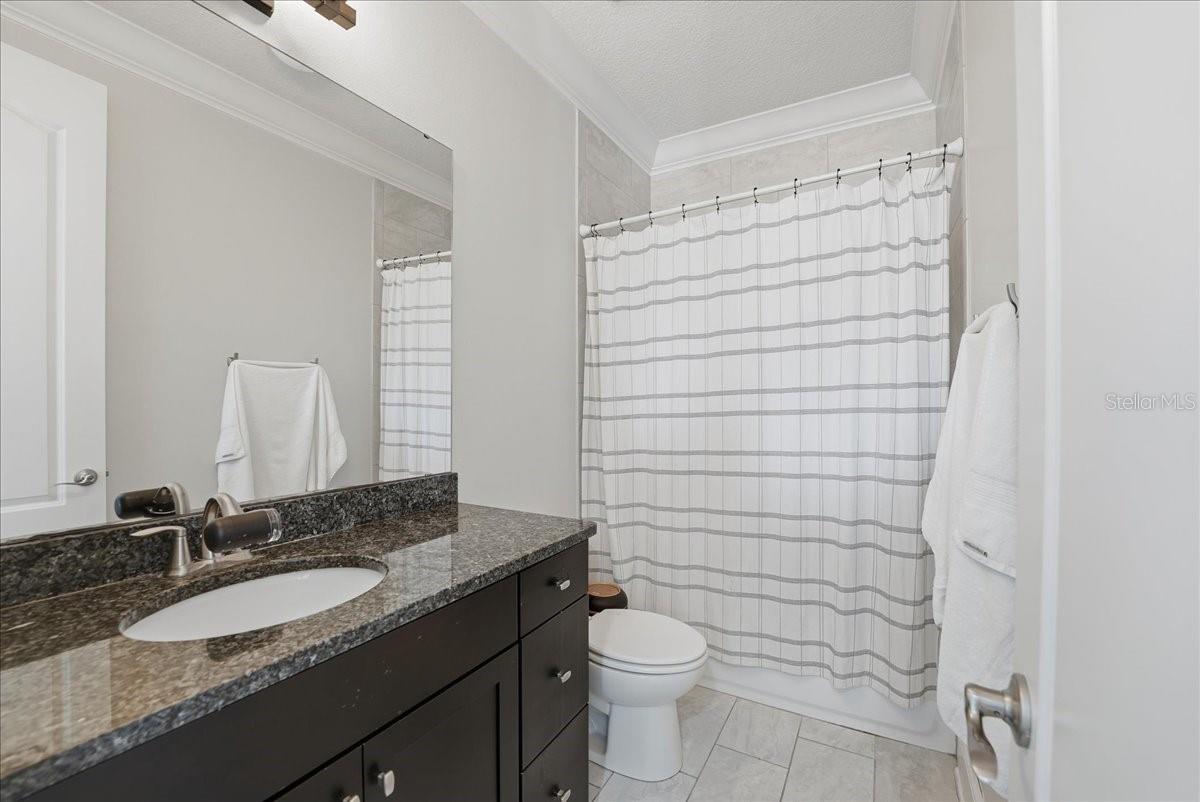 Image 37 of 62 For 13790 Heaney Avenue