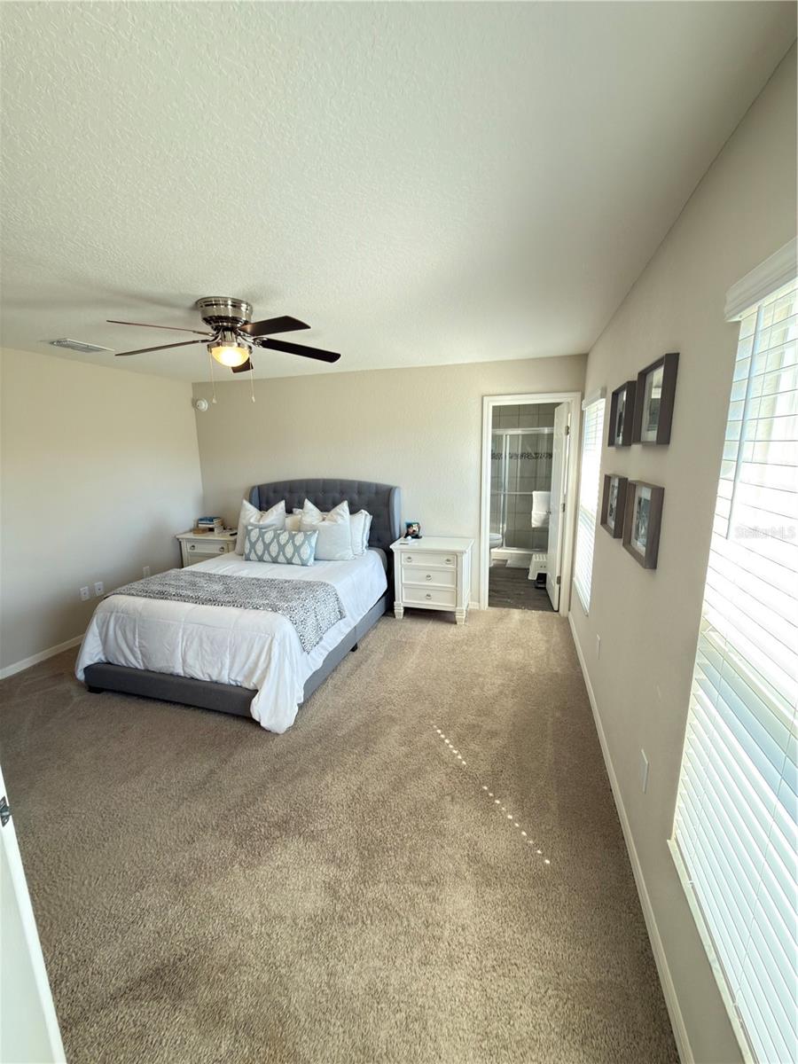 Image 16 of 41 For 1088 Zion Drive