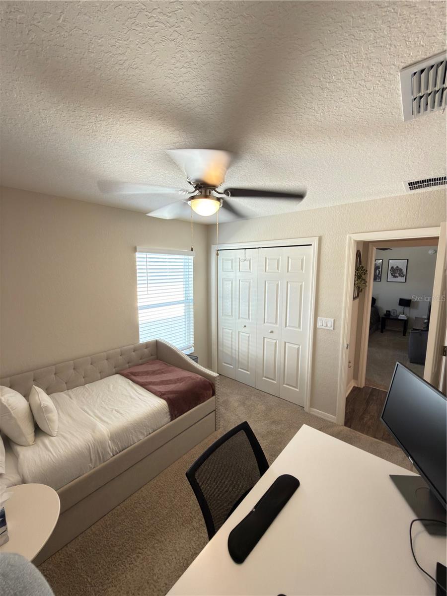 Image 23 of 41 For 1088 Zion Drive