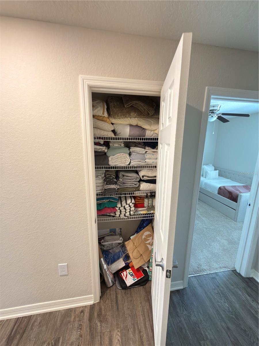 Image 27 of 41 For 1088 Zion Drive