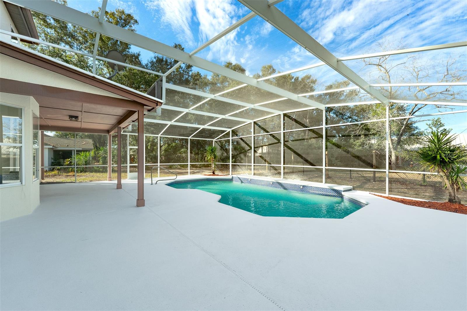 Image 6 of 48 For 5010 Labrador Lane