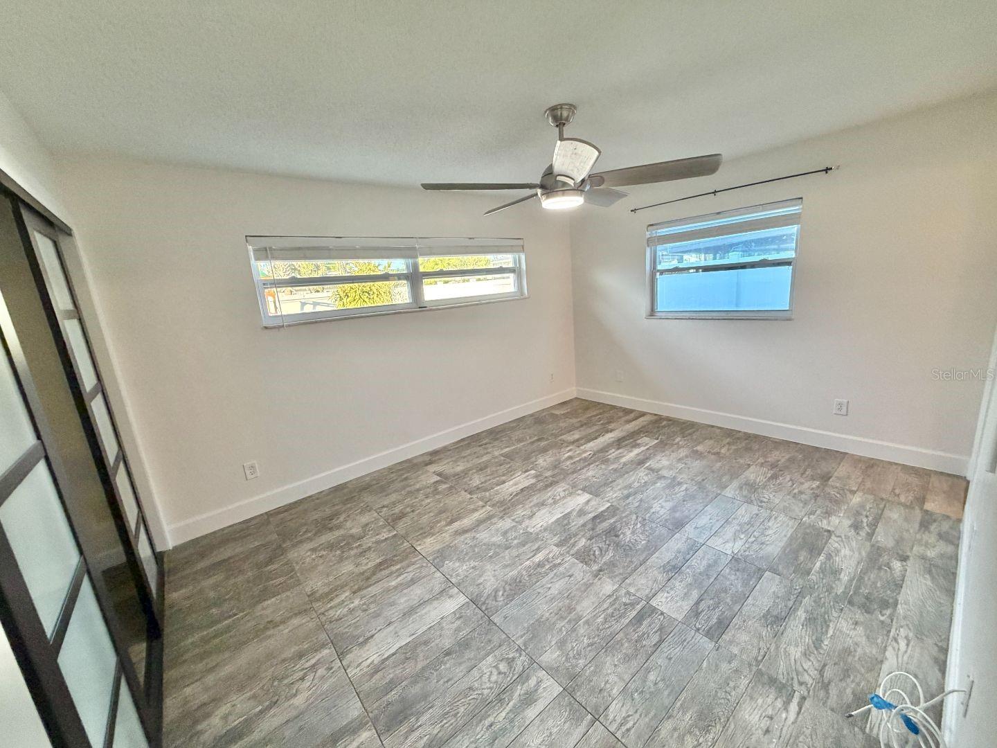 Image 17 of 29 For 653 Sherwood Drive