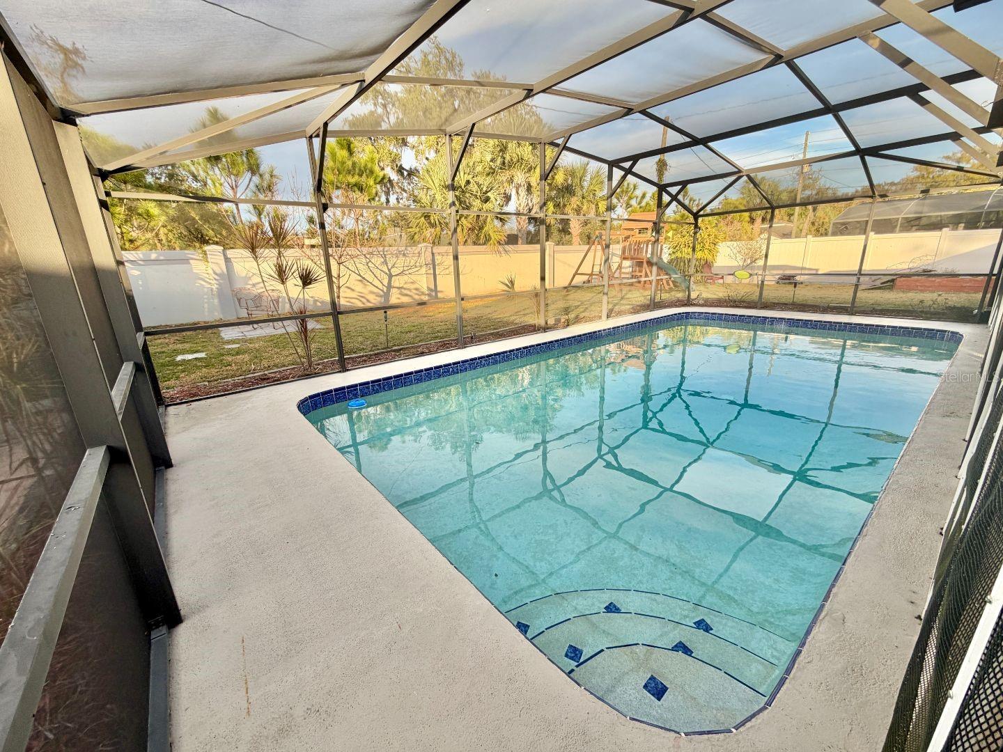 Image 27 of 29 For 653 Sherwood Drive