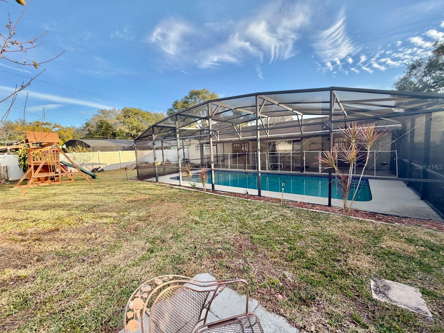 Image 29 of 29 For 653 Sherwood Drive