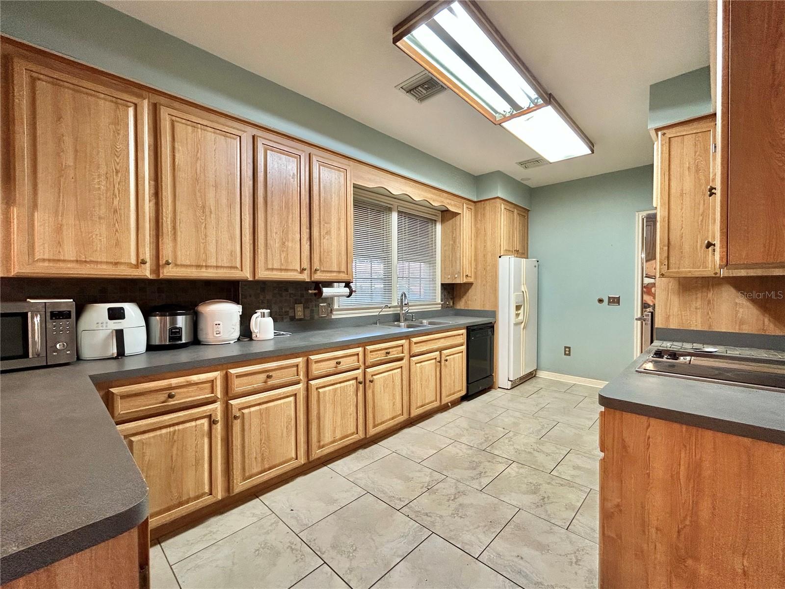 Image 10 of 52 For 1105 Herndon Street