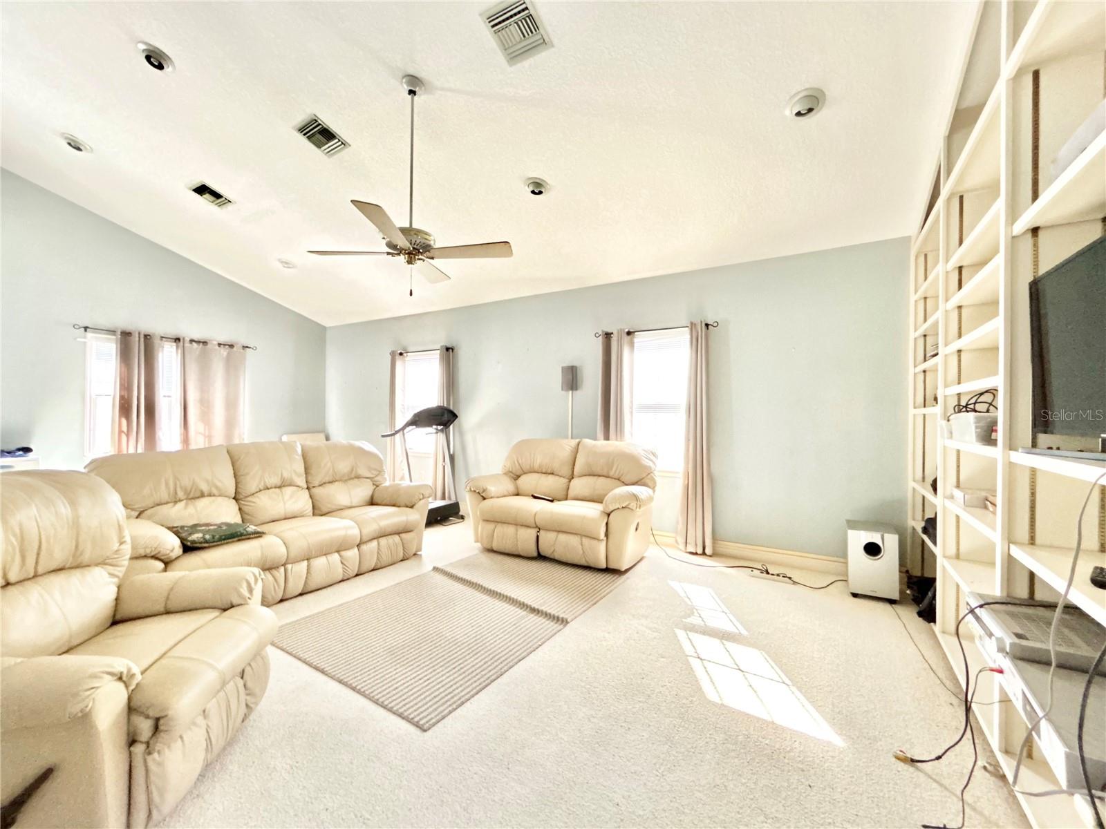 Image 20 of 52 For 1105 Herndon Street