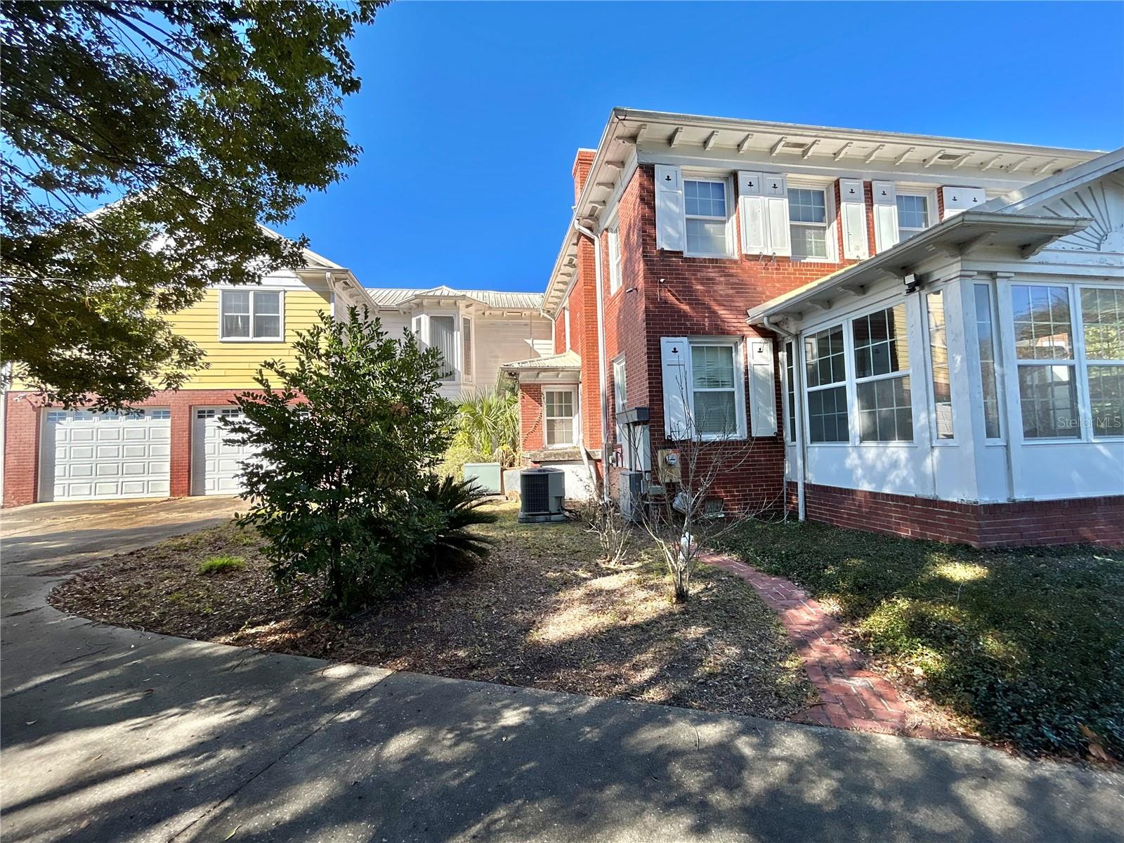 Image 38 of 52 For 1105 Herndon Street