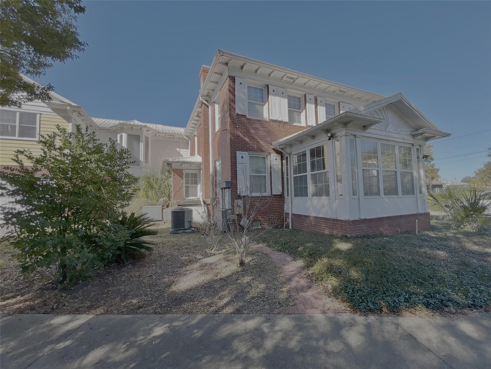 Image 39 of 52 For 1105 Herndon Street