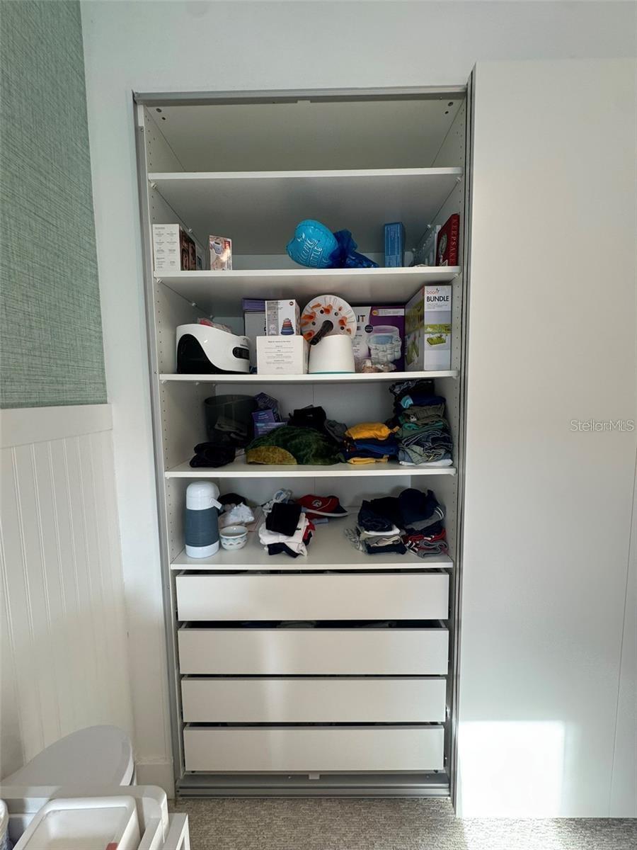 Image 34 of 57 For 14931 Lebeau Loop