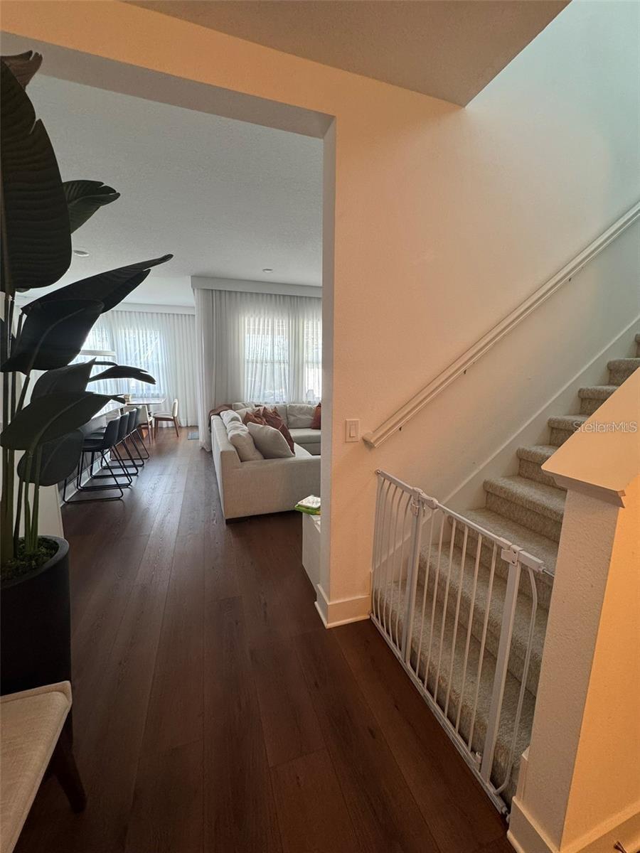 Image 6 of 57 For 14931 Lebeau Loop