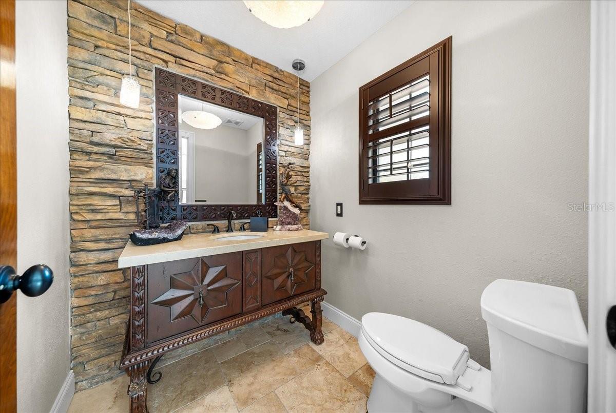 Image 32 of 83 For 452 Paradise Point Road