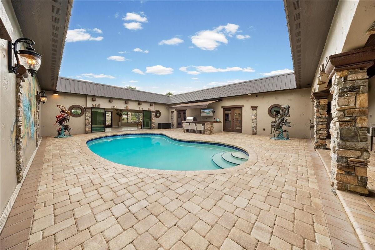 Image 42 of 83 For 452 Paradise Point Road