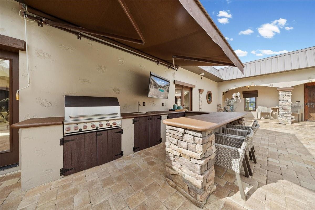 Image 46 of 83 For 452 Paradise Point Road