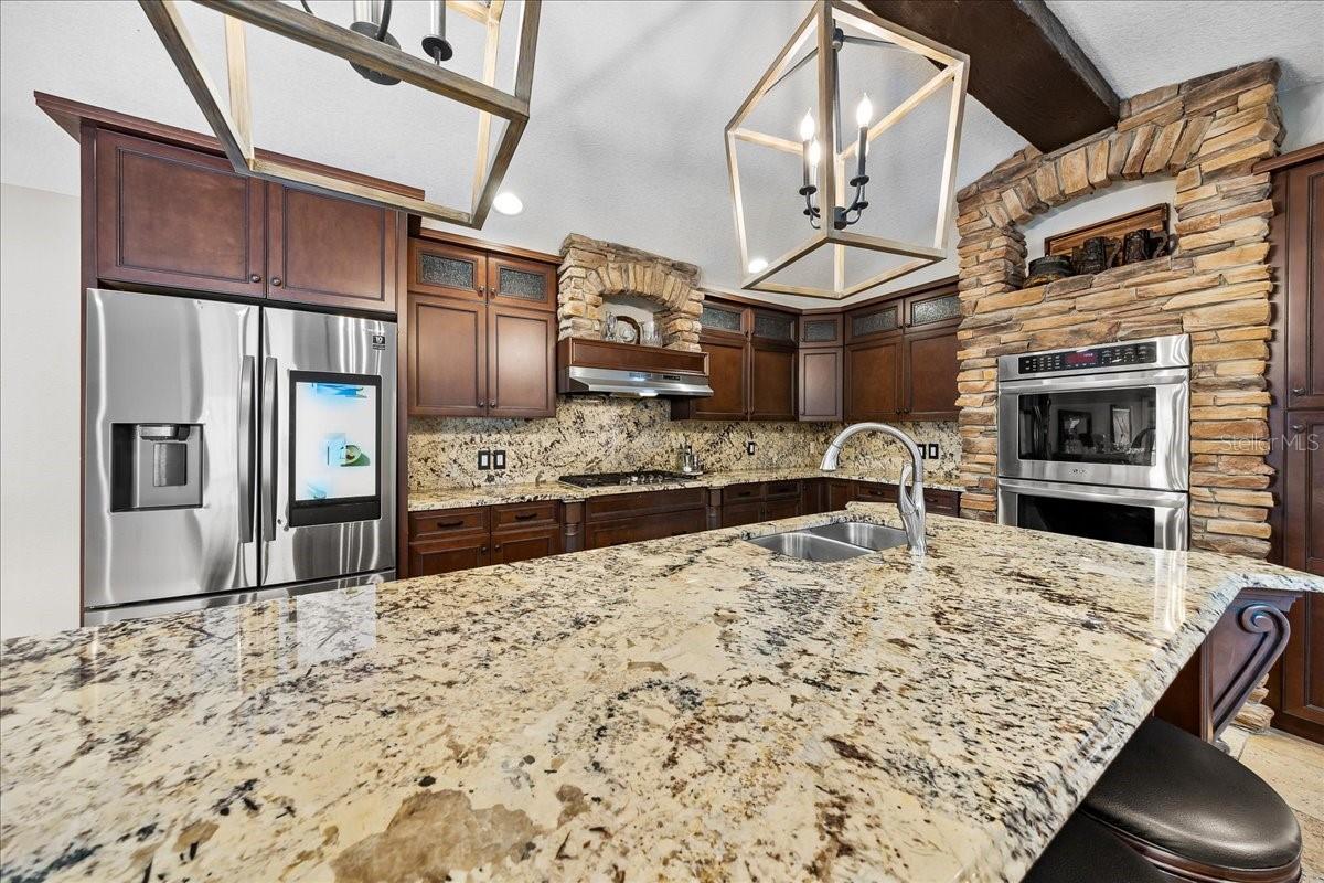 Image 52 of 83 For 452 Paradise Point Road