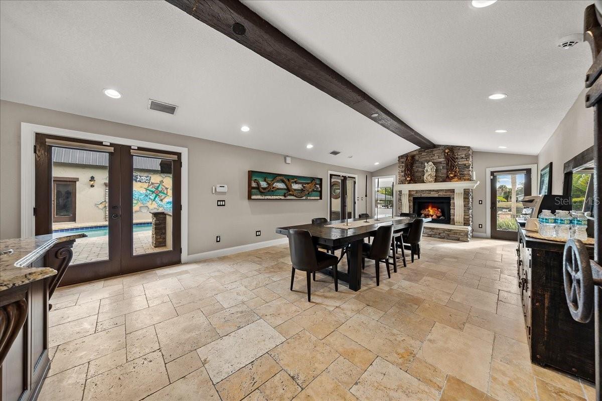 Image 55 of 83 For 452 Paradise Point Road