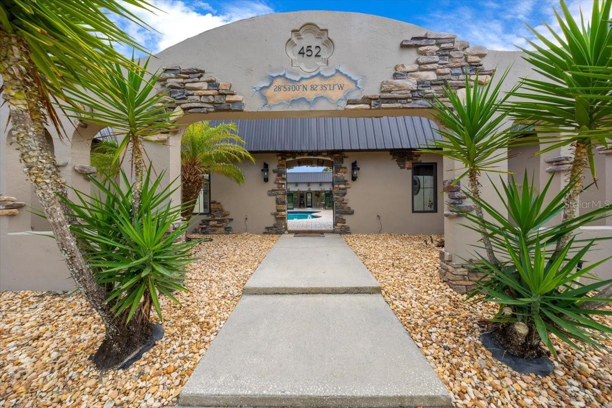 Image 6 of 83 For 452 Paradise Point Road