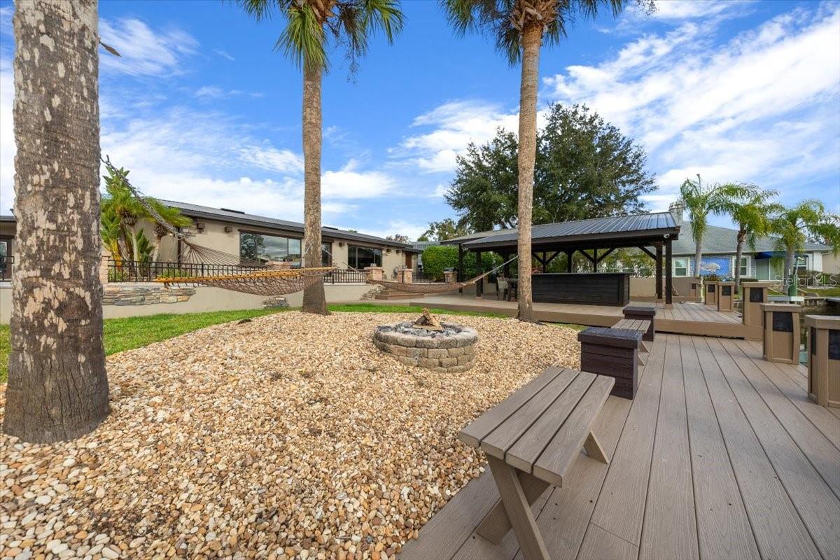 Image 67 of 83 For 452 Paradise Point Road