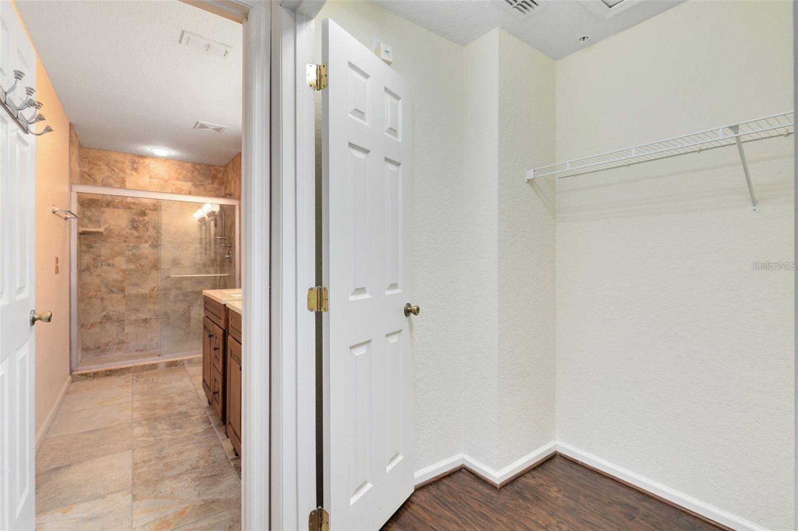 Image 20 of 37 For 1321 Falling Star Lane