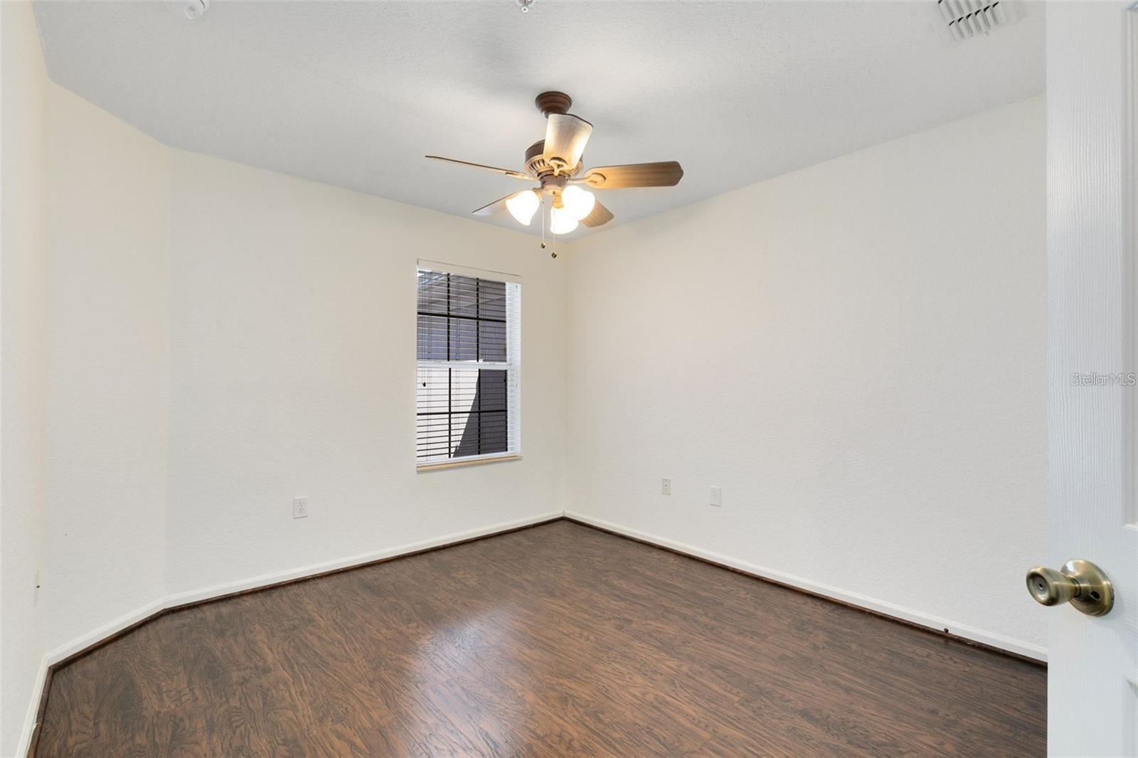 Image 23 of 37 For 1321 Falling Star Lane