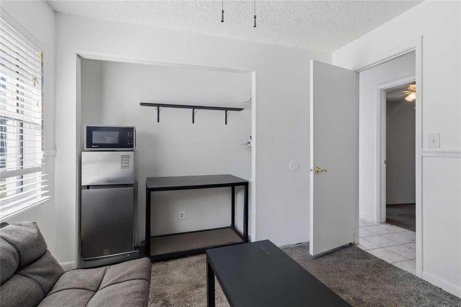 Image 16 of 25 For 1525 Comanche Avenue