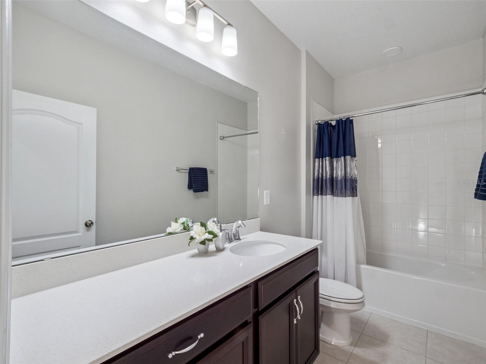 Image 18 of 31 For 14345 Wabasso Loop