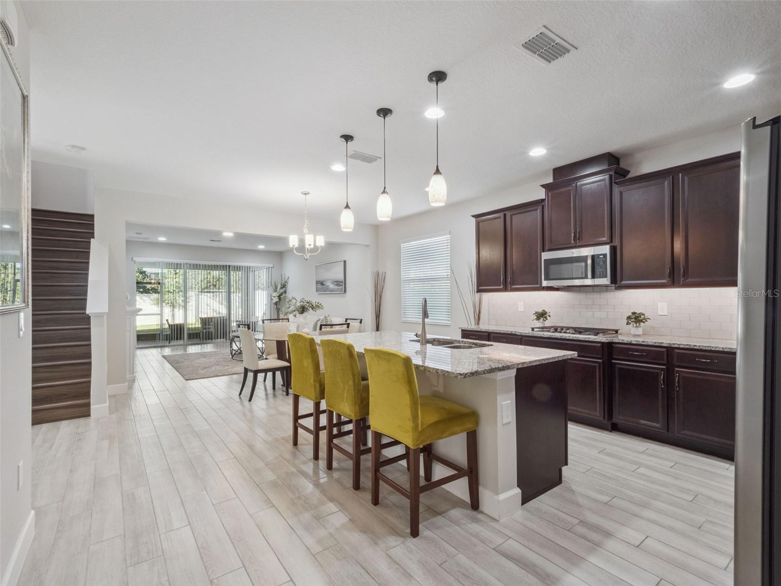 Image 4 of 31 For 14345 Wabasso Loop