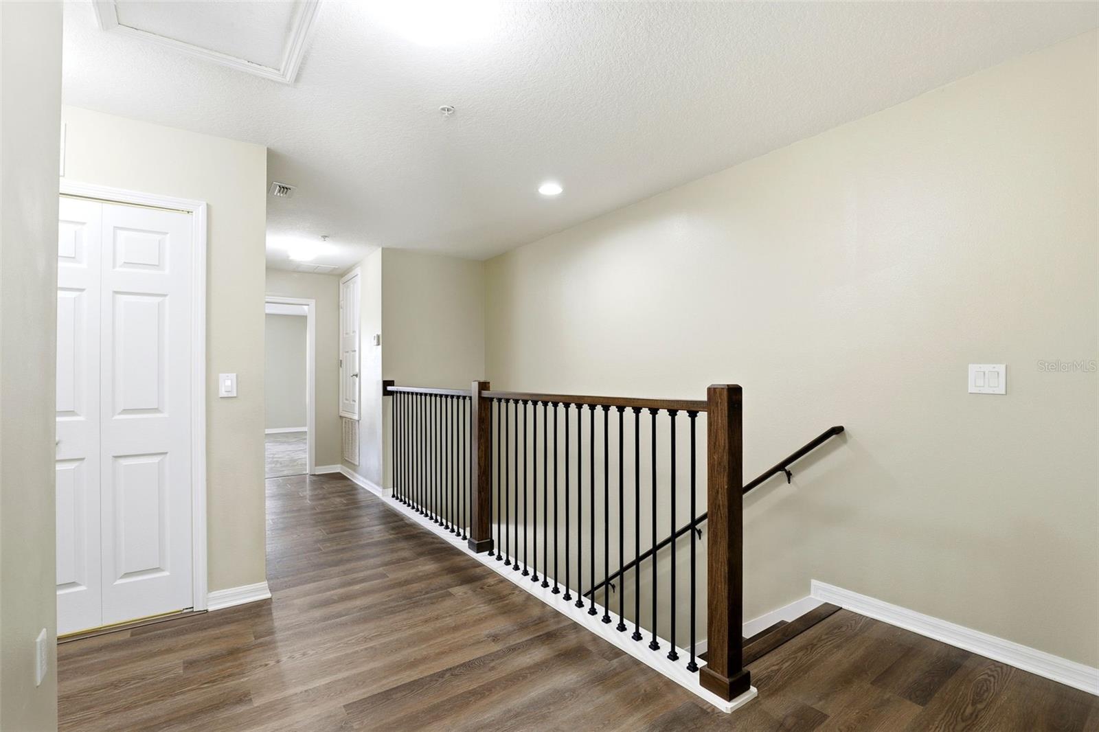 Image 17 of 42 For 10060 Hartford Maroon Road