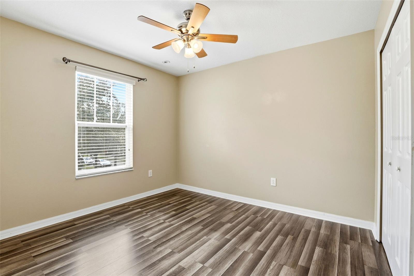 Image 26 of 42 For 10060 Hartford Maroon Road