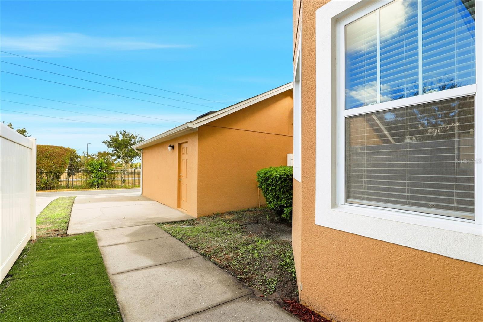 Image 28 of 42 For 10060 Hartford Maroon Road