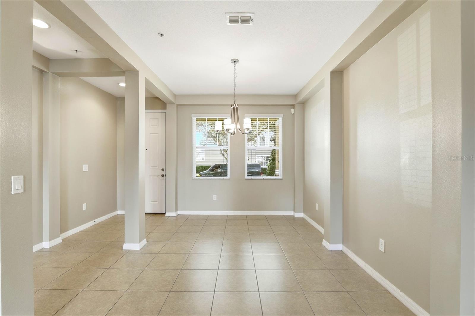 Image 7 of 42 For 10060 Hartford Maroon Road