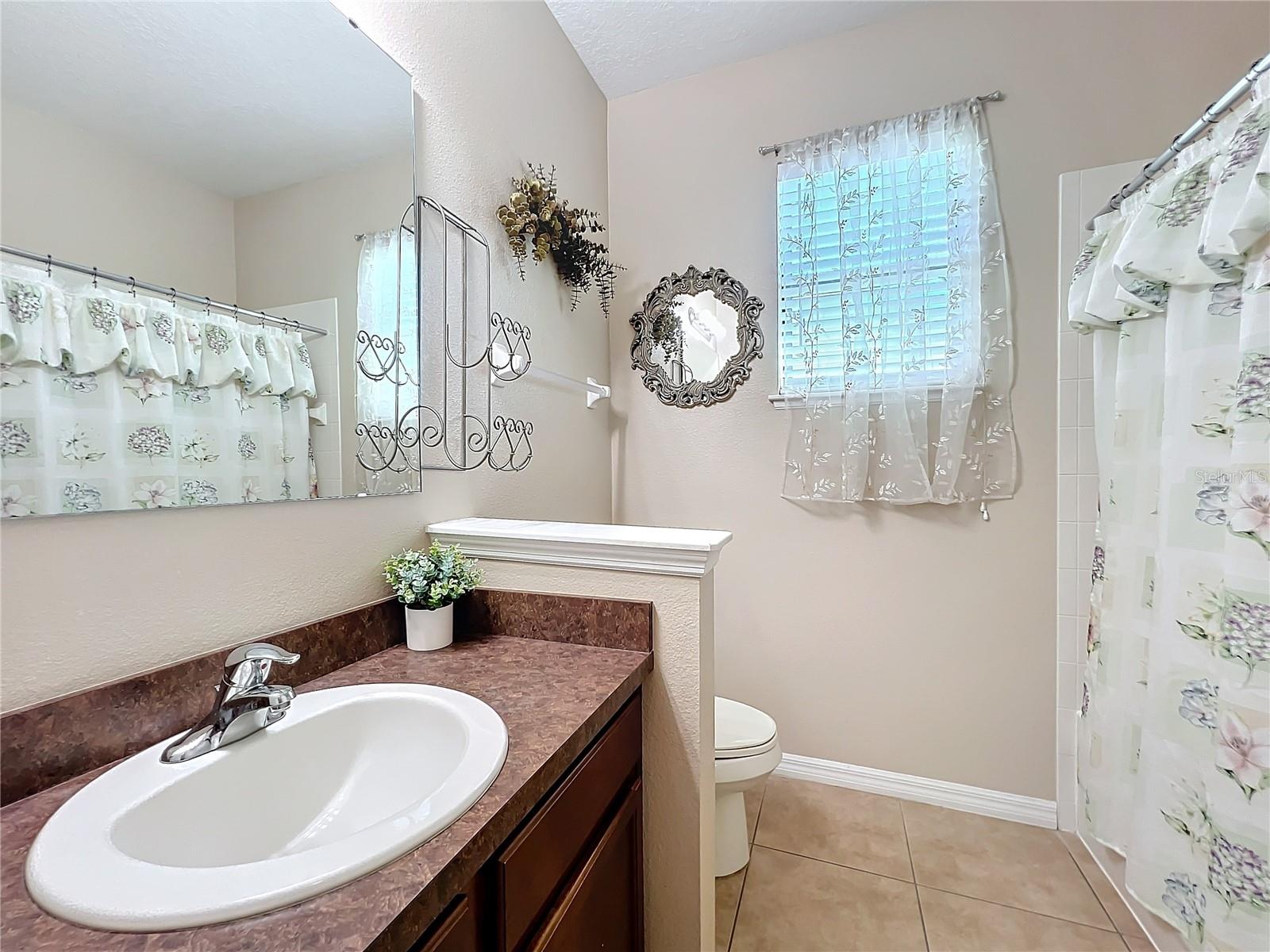 Image 42 of 65 For 3620 Chandler Estates Drive