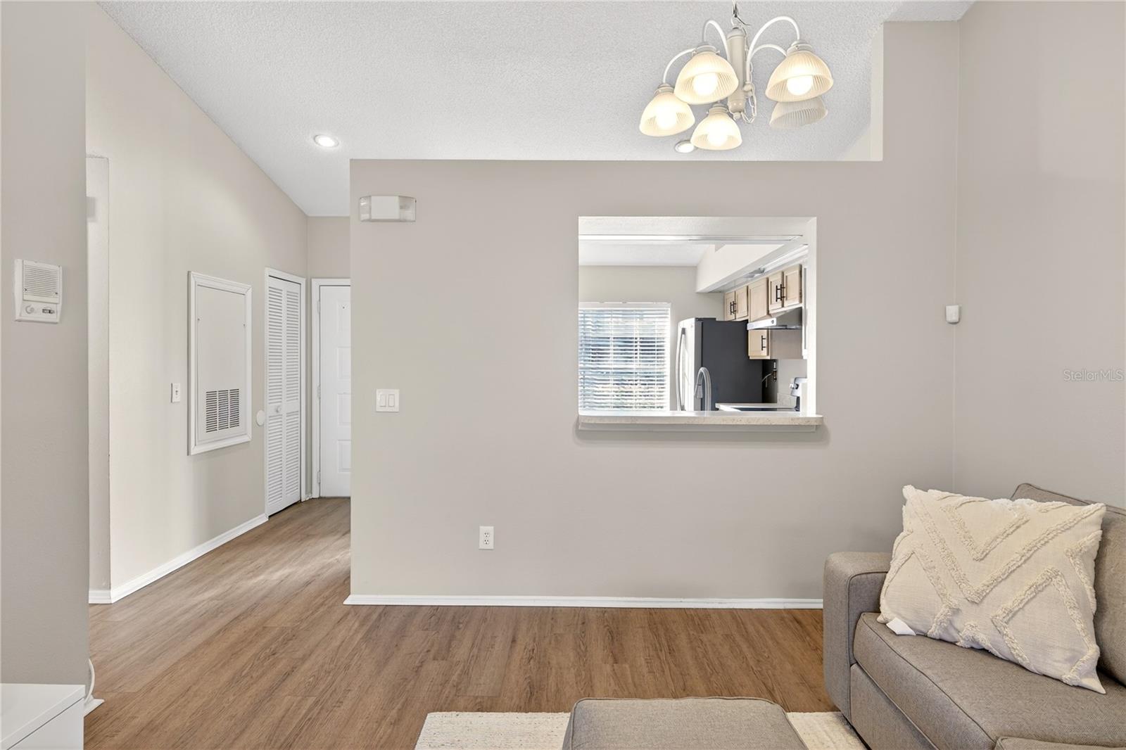 Image 14 of 43 For 14432 Bay Isle Dr