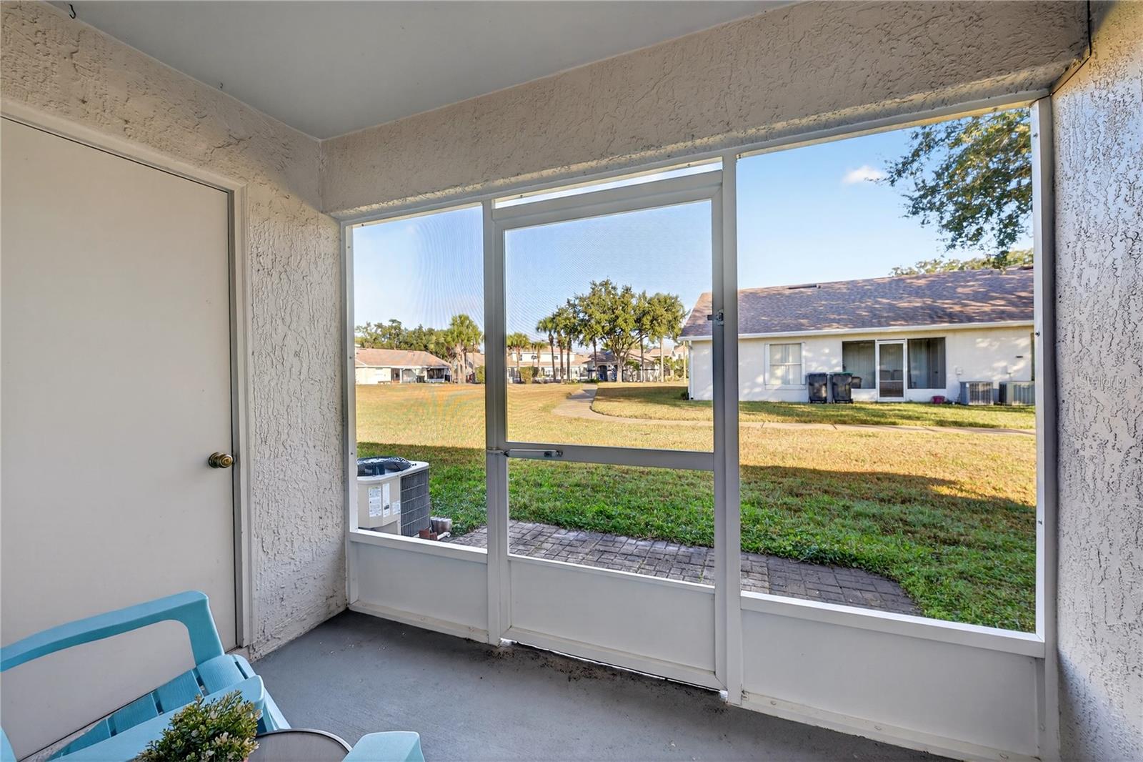 Image 33 of 43 For 14432 Bay Isle Dr