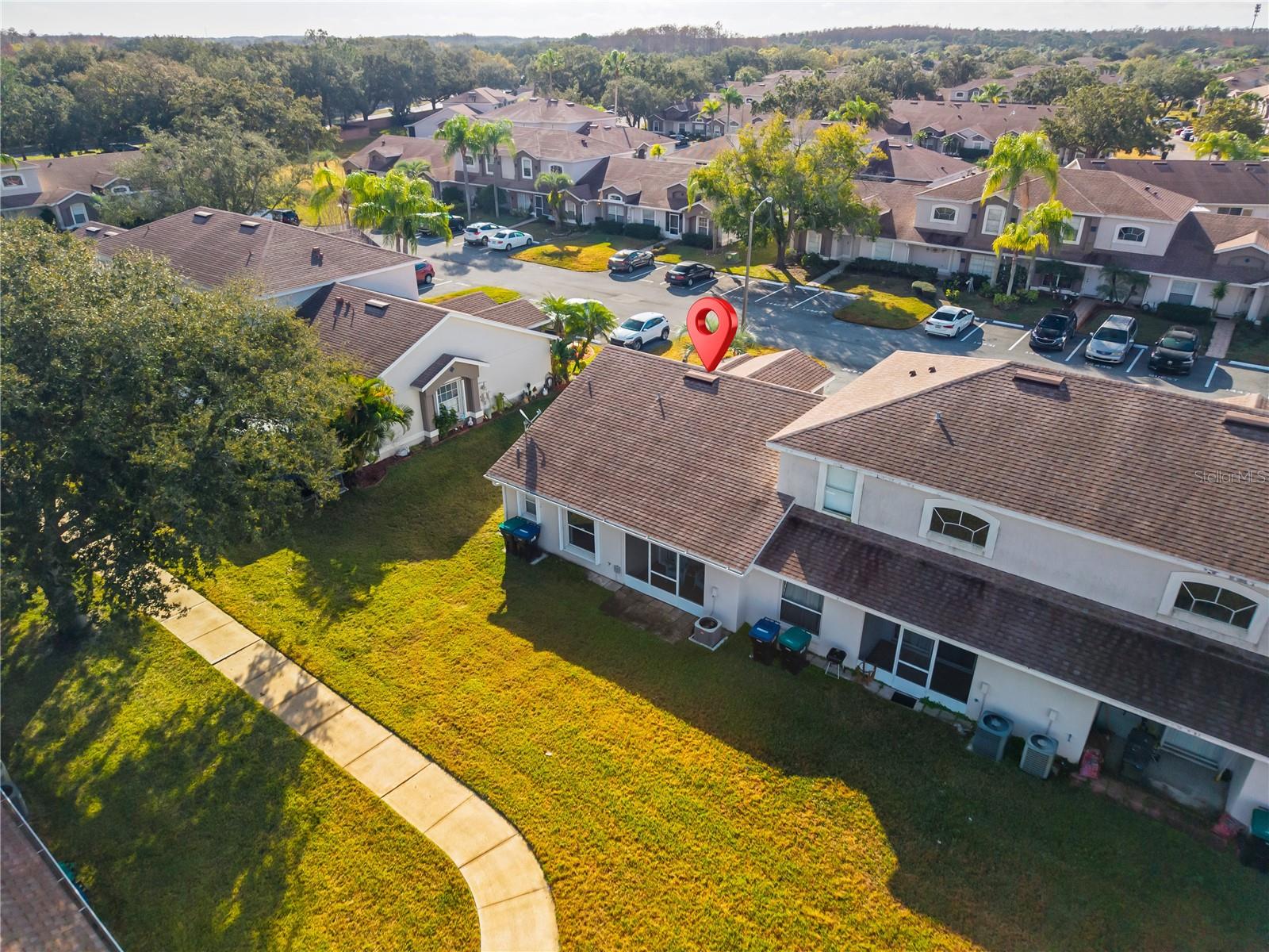 Image 37 of 43 For 14432 Bay Isle Dr