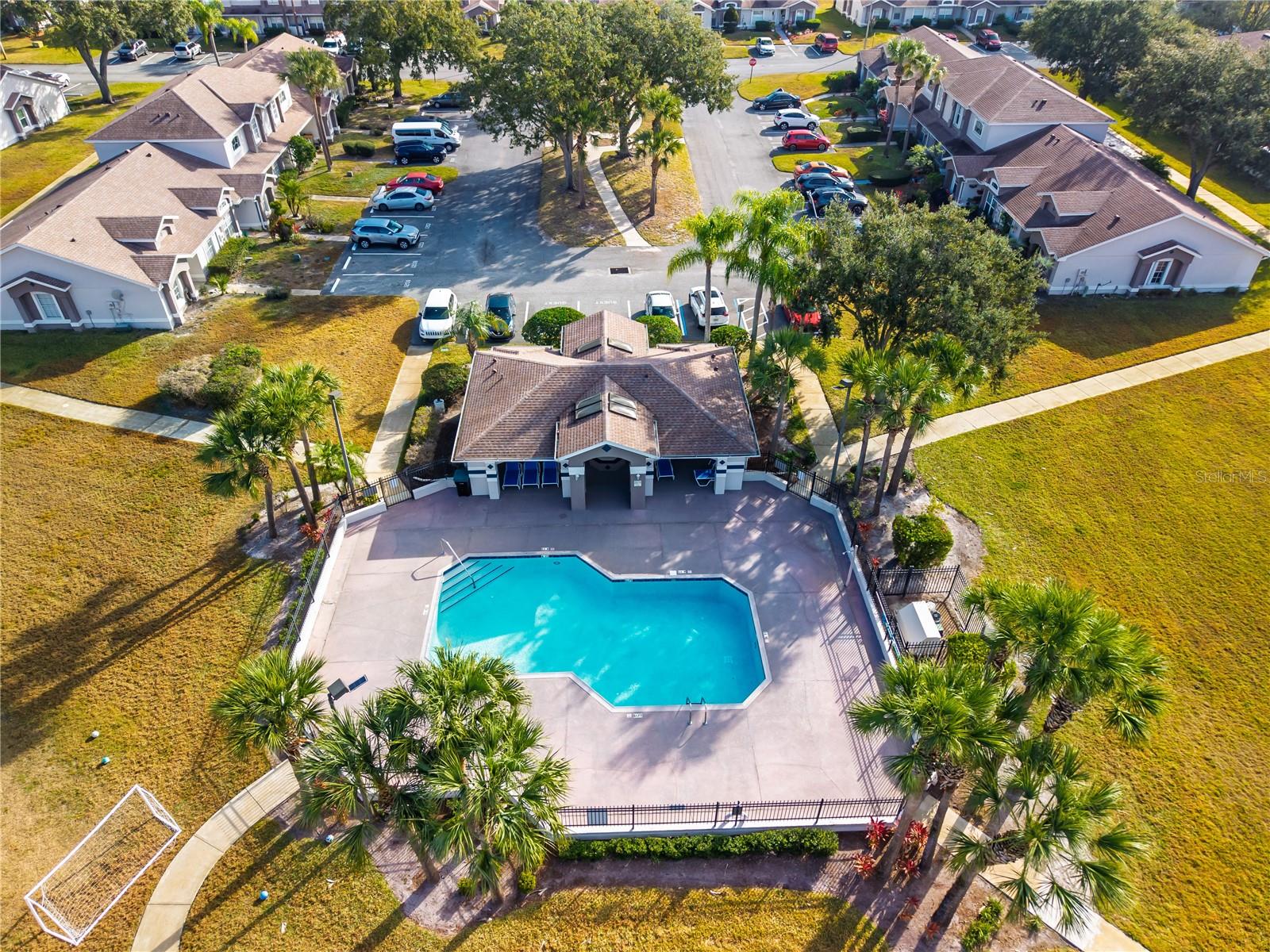 Image 39 of 43 For 14432 Bay Isle Dr