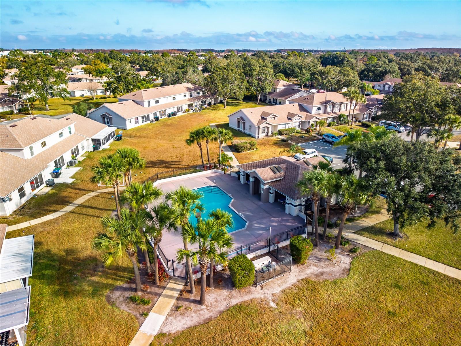 Image 41 of 43 For 14432 Bay Isle Dr