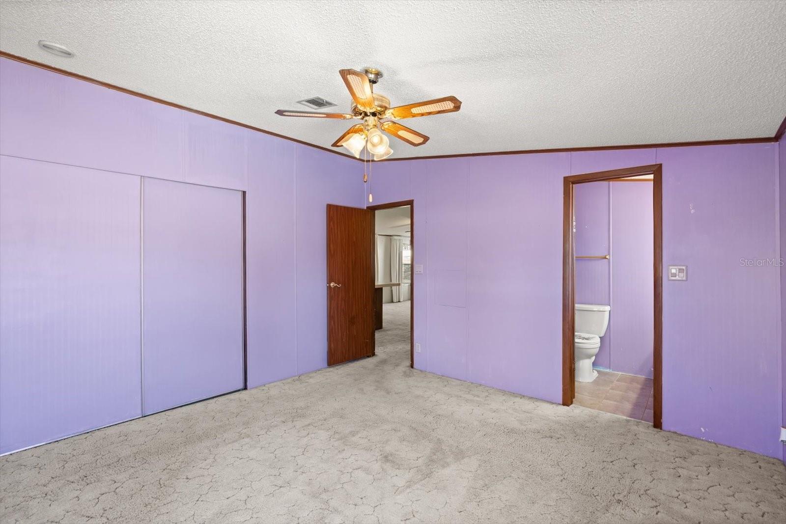 Image 19 of 39 For 4122 Myrtle Oak Court 851