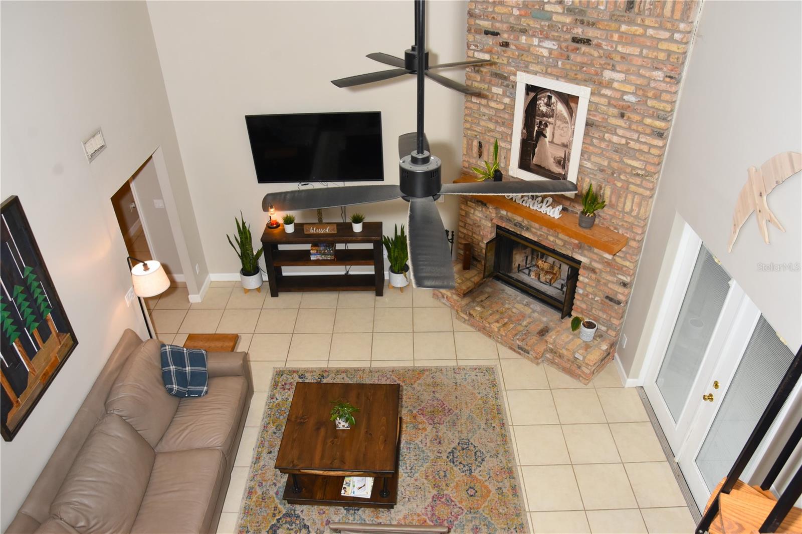 Image 19 of 33 For 756 Waywood Avenue