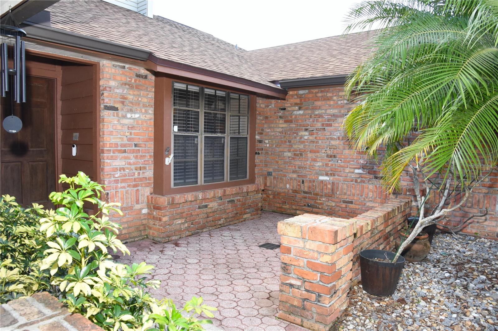 Image 4 of 33 For 756 Waywood Avenue