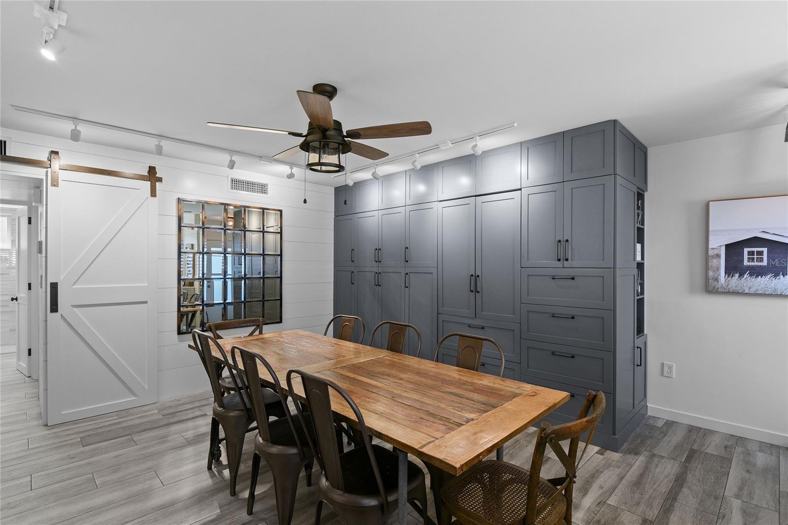 Image 10 of 27 For 1140 Orlando Avenue C2