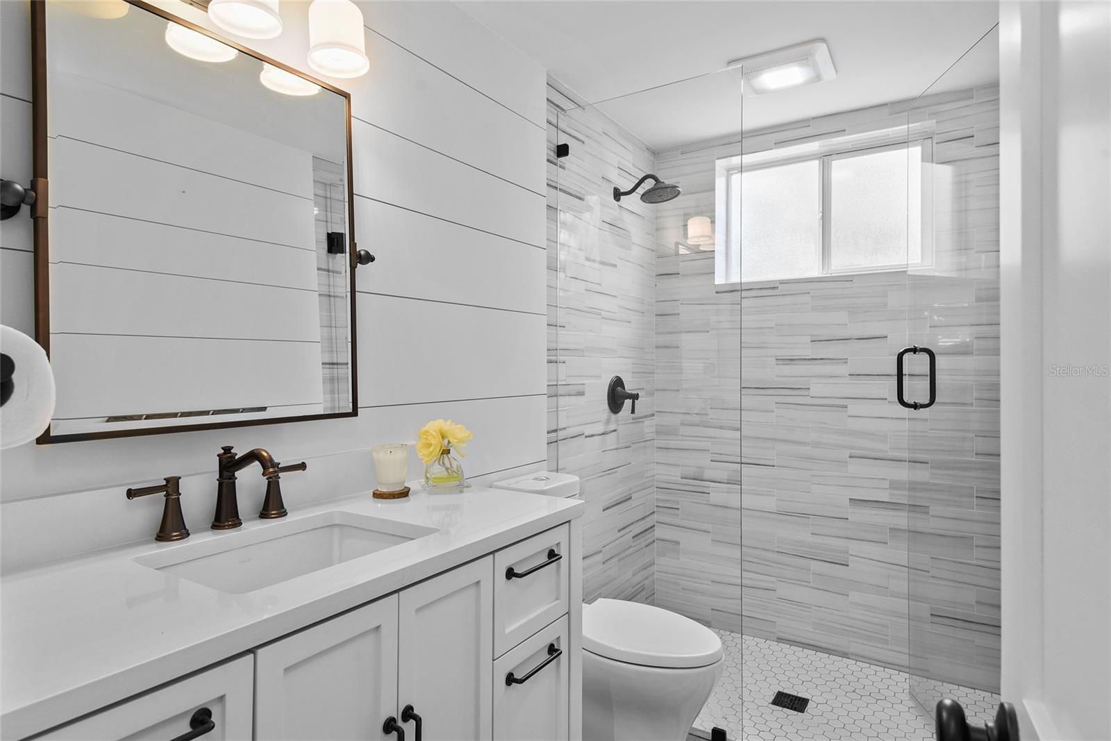 Image 21 of 27 For 1140 Orlando Avenue C2