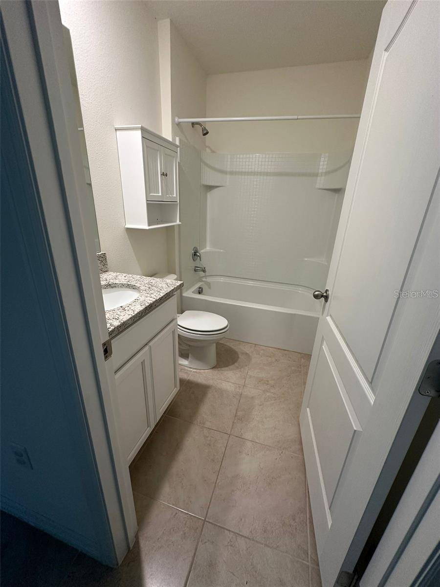 Image 4 of 14 For 1071 Brooklet Drive