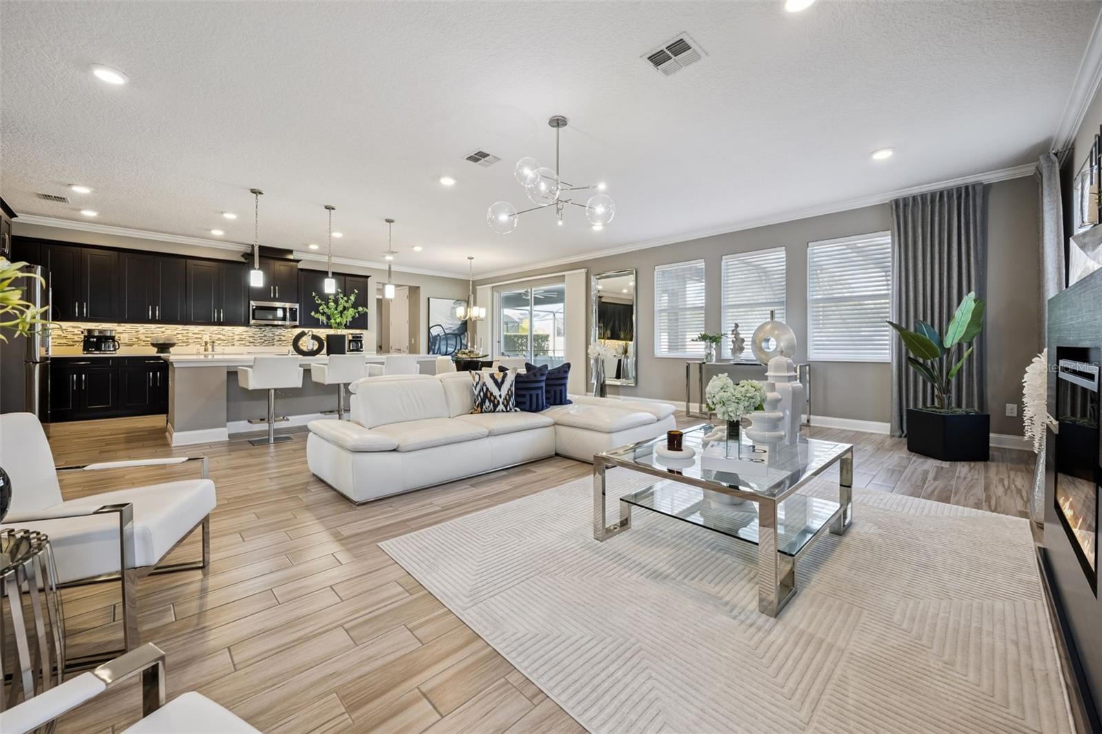 Image 18 of 100 For 16115 Johns Lake Overlook Drive